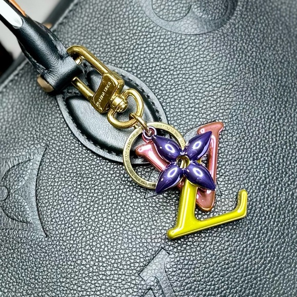 EUC Louis Vuitton Multicolor New Wave Bag Charm Key Holder - Picture 3 of 17